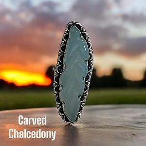 #235 Carved Chalcedony Handcrafted Ring 💍 Size 9.75 NWOT